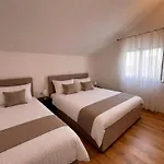 Konukevi Kono