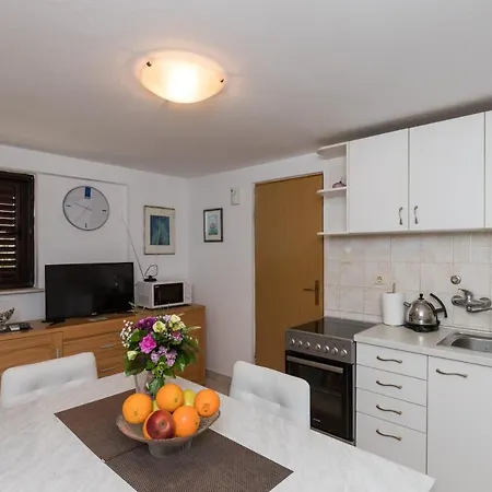 Kono Gasthuis 3*